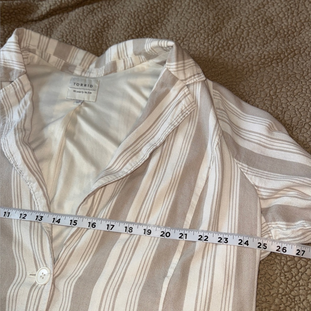 Torrid Size 3 3X Blazer, Beige White Striped, Soft Linen Blend Long Sleeve Lined - Picture 8 of 10